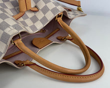 Load image into Gallery viewer, Louis Vuitton girolata in damier azur