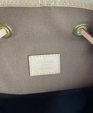 Load image into Gallery viewer, Louis Vuitton bosphore backpack