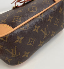 Load image into Gallery viewer, Louis Vuitton deauville mini in monogram