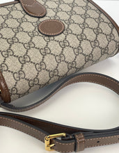 Load image into Gallery viewer, Gucci mini shoulderbag with interlocking G