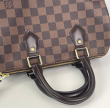 Load image into Gallery viewer, Louis Vuitton speedy 25 damier ebene
