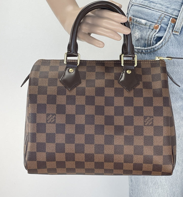 Louis Vuitton speedy 25 damier ebene – Lady Clara's Collection
