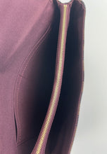 Load image into Gallery viewer, Louis Vuitton Hoxton GM