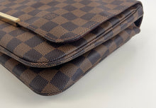 Load image into Gallery viewer, Louis Vuitton Hoxton GM