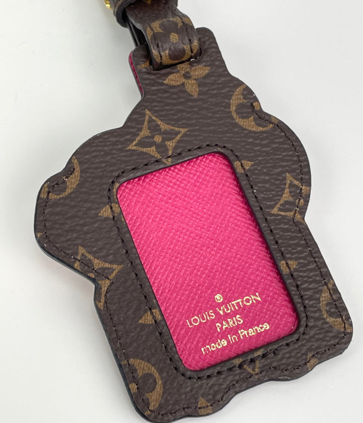 UNBOXING Louis Vuitton WILD AT HEART Bag Charm + Key Holder