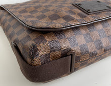 Load image into Gallery viewer, Louis Vuitton Brooklyn MM in damier ebene