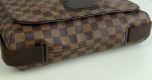 Load image into Gallery viewer, Louis Vuitton Brooklyn MM in damier ebene