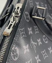 Load image into Gallery viewer, Louis Vuitton keepall 45 monogram eclipse