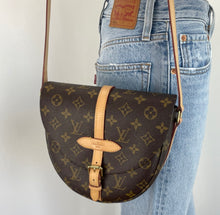 Load image into Gallery viewer, Louis Vuitton Chantilly GM