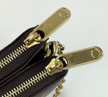 Load image into Gallery viewer, Louis Vuitton double zip pochette Vivienne