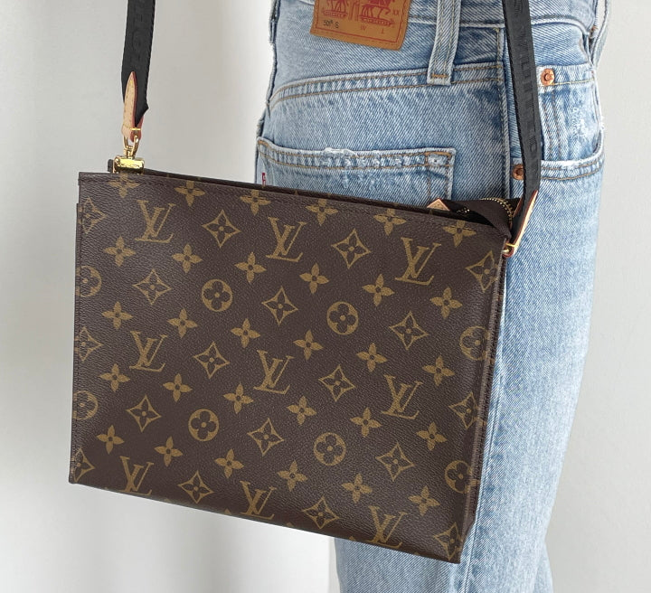 Louis Vuitton toiletry pouch 26 with insert – Lady Clara's Collection