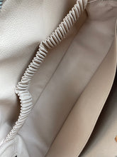 Load image into Gallery viewer, Louis Vuitton trousse toilette 28