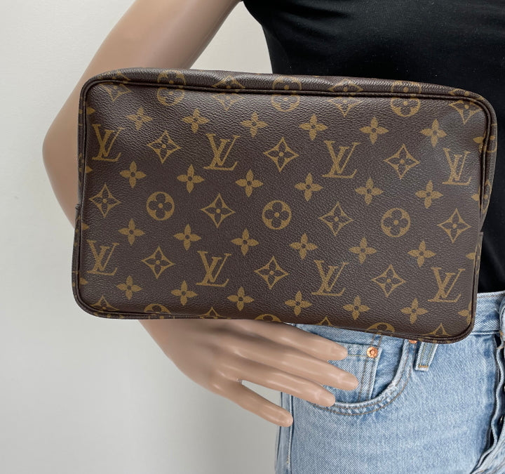 LOUIS VUITTON TROUSSE 28 REVIEW/PACKING 