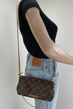 Load image into Gallery viewer, Louis Vuitton favorite PM in monogram