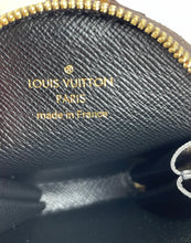 Load image into Gallery viewer, Louis Vuitton round coin purse monogram