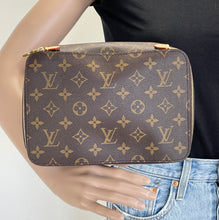 Load image into Gallery viewer, Louis Vuitton packing cube MM monogram