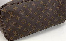 Load image into Gallery viewer, Louis Vuitton neverfull MM monogram