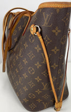Load image into Gallery viewer, Louis Vuitton neverfull MM monogram
