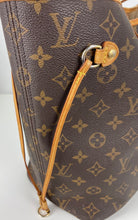 Load image into Gallery viewer, Louis Vuitton neverfull MM monogram