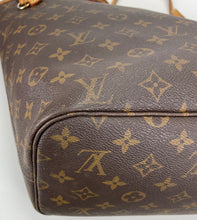 Load image into Gallery viewer, Louis Vuitton neverfull MM monogram