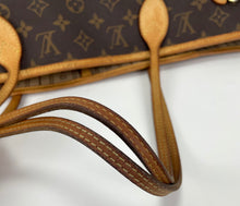 Load image into Gallery viewer, Louis Vuitton neverfull MM monogram