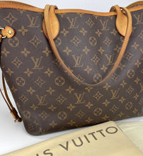 Load image into Gallery viewer, Louis Vuitton neverfull MM monogram