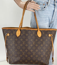 Load image into Gallery viewer, Louis Vuitton neverfull MM monogram