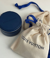 Load image into Gallery viewer, Louis Vuitton Horizon Wireless earphones black