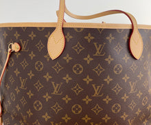 Load image into Gallery viewer, Louis Vuitton neverfull GM in monogram