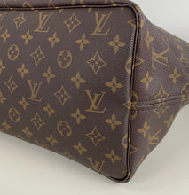 Load image into Gallery viewer, Louis Vuitton neverfull GM in monogram