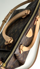 Load image into Gallery viewer, Louis Vuitton Rivoli MM in monogram