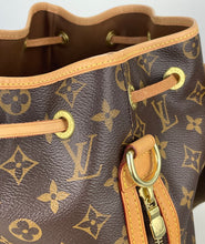 Load image into Gallery viewer, Louis Vuitton bosphore backpack
