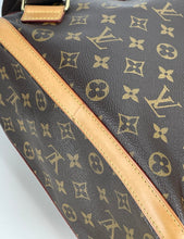 Load image into Gallery viewer, Louis Vuitton bosphore backpack