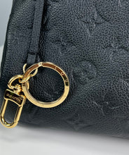Load image into Gallery viewer, Louis Vuitton artsy MM monogram black empreinte leather
