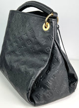 Load image into Gallery viewer, Louis Vuitton artsy MM monogram black empreinte leather