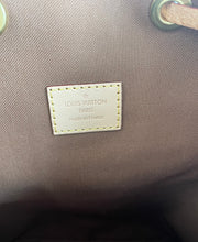Load image into Gallery viewer, Louis Vuitton bosphore backpack bag