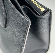 Load image into Gallery viewer, Louis Vuitton city steamer MM Noir