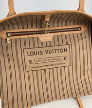 Load image into Gallery viewer, Louis Vuitton neverfull GM in monogram