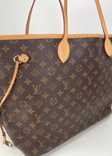 Load image into Gallery viewer, Louis Vuitton neverfull GM in monogram
