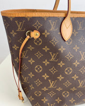 Load image into Gallery viewer, Louis Vuitton neverfull MM in monogram