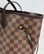 Load image into Gallery viewer, Louis Vuitton neverfull MM damier