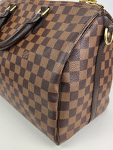 Load image into Gallery viewer, Louis Vuitton Speedy 35 bandouliere in damier