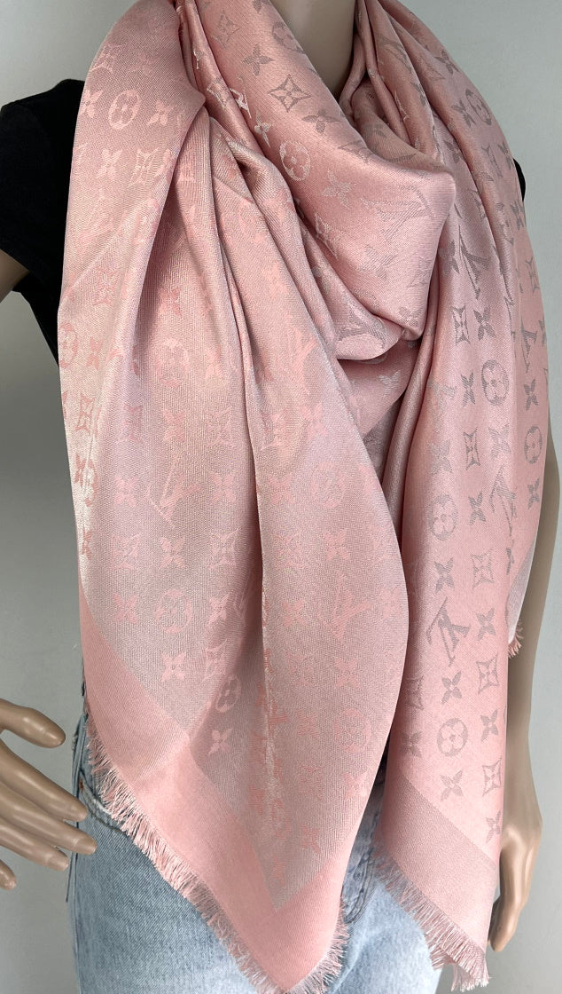 Louis Vuitton monogram shine shawl rose velours – Lady Clara's Collection