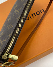 Load image into Gallery viewer, Louis Vuitton pochette accessories in monogram