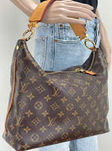 Load image into Gallery viewer, Louis Vuitton Sully PM