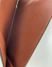 Load image into Gallery viewer, Louis Vuitton poche documents