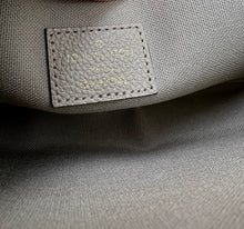 Load image into Gallery viewer, Louis Vuitton empreinte pochette felicie in dune