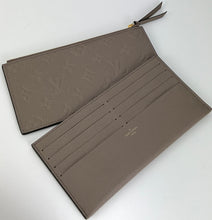 Load image into Gallery viewer, Louis Vuitton empreinte pochette felicie in dune