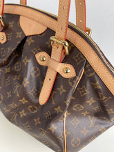 Load image into Gallery viewer, Louis Vuitton tivoli GM