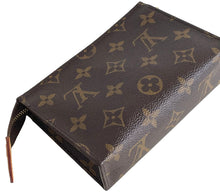 Load image into Gallery viewer, Louis Vuitton toilerty 15